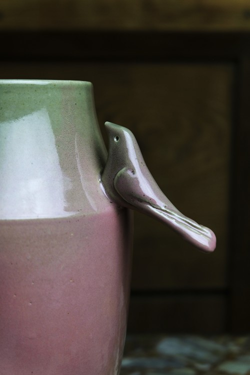 Wazon ceramiczny, różowy "Ptasie Trele"
