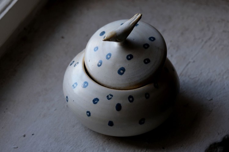 Szkatułka ceramiczna